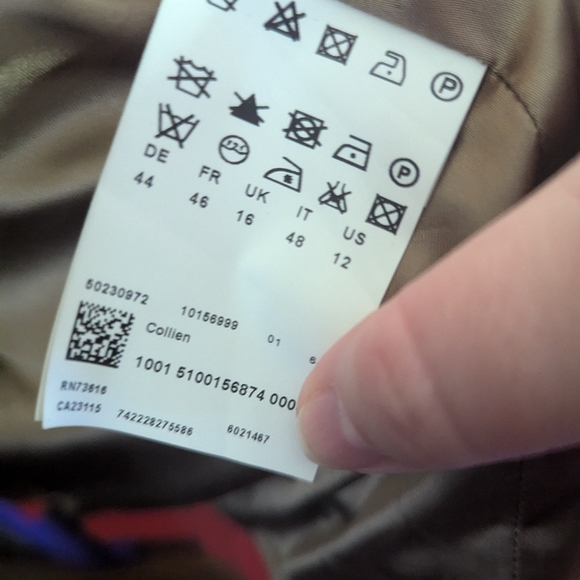 Hugo Boss red wool winter coat 12 NWOT - Picture 5 of 6